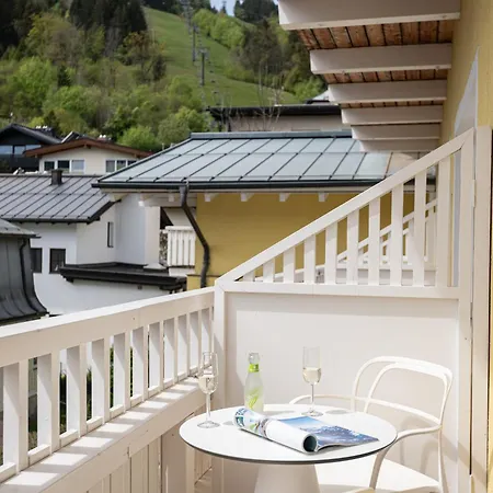 Zellersee ホテル 4*