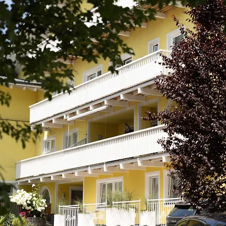 فندق Zellersee زيل أم سي