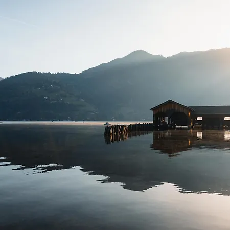 Zellersee ホテル 4*