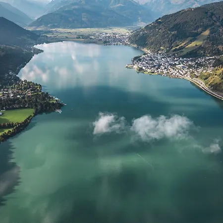 Zellersee ホテル ツェル アム ゼー