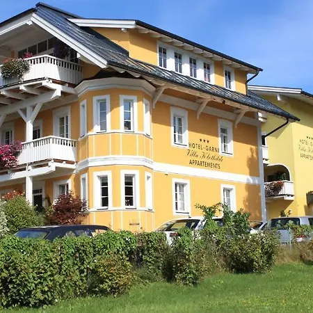 Zellersee ホテル
